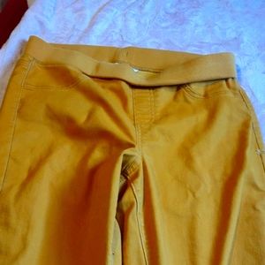 Yellow jeggings